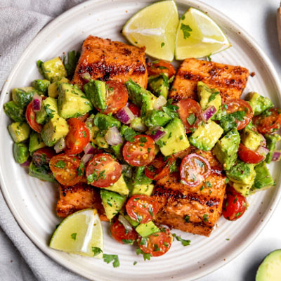 Weight-Loss-Cleveland-TN-Crispy-Pan-Seared-Salmon-With-Avocado-Salsa.jpg